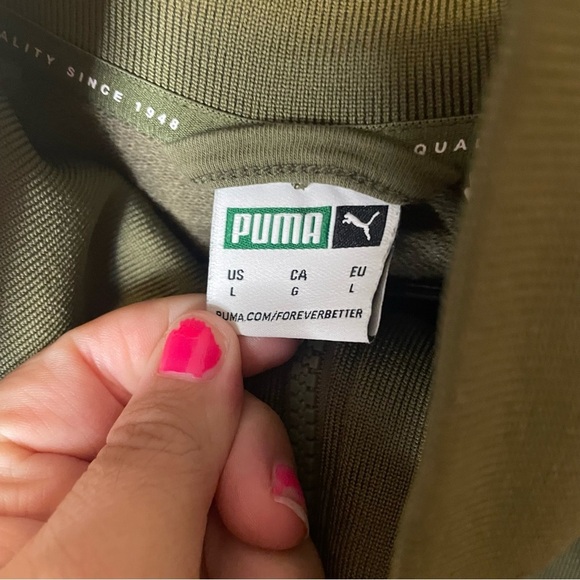 PUMA Green T7 ICONIC Regular Fit Sweatshirt - Picture 3 of 10